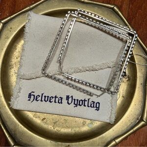 NEEDS MINOR REPAIR Epic AREA Silver Square Crystal Earrings